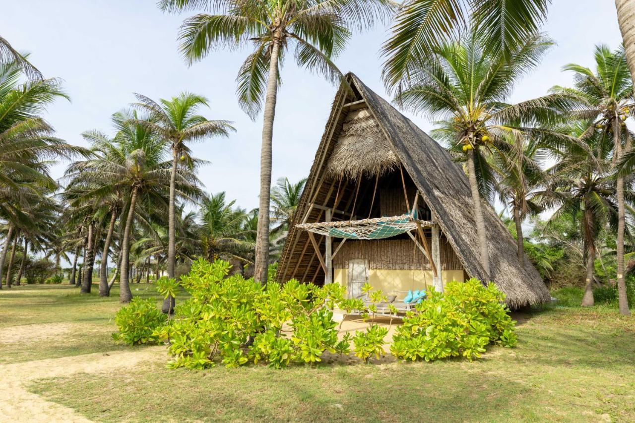 Elements Beach & Nature Resort Kalpitiya Exterior photo